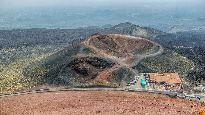 Udflugt 3: Vulkanen Etna med frokost p vingrd inkl. frokost